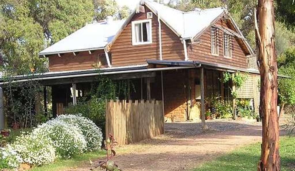 Moonambel Moonbeam Cottages & Rainbow Cafe מראה חיצוני תמונה