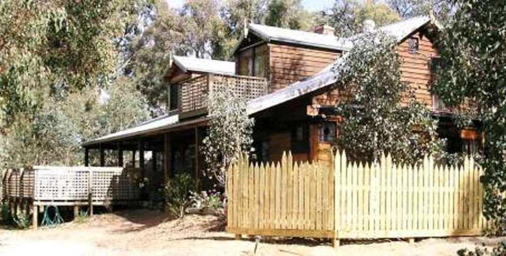 Moonambel Moonbeam Cottages & Rainbow Cafe מראה חיצוני תמונה