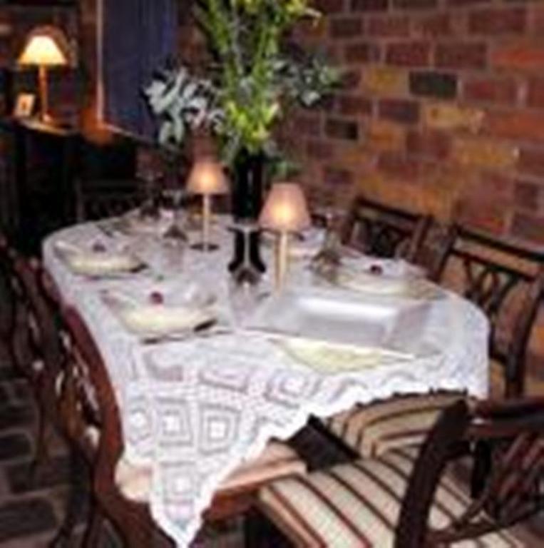 Moonambel Moonbeam Cottages & Rainbow Cafe מראה חיצוני תמונה